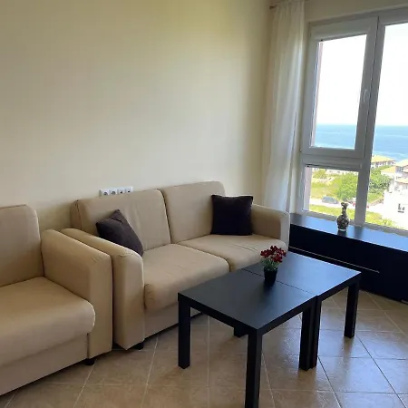 Nieli-1 Sp Apartament *