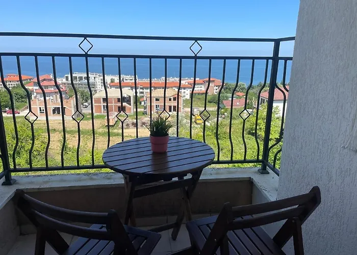 Nieli-1 Sp Апартамент